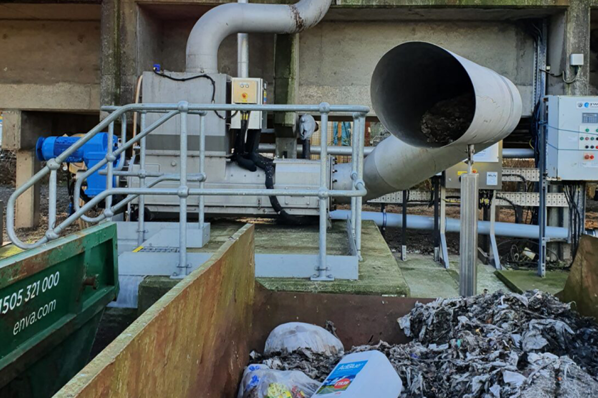 Carbogenics team visit Scottish Water development hub